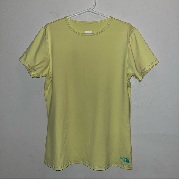 The North Face T-shirt Women’s Size Small - Picture 1 of 6